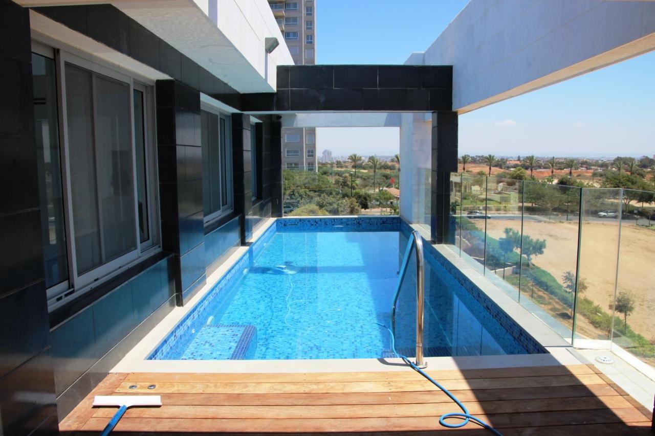הוילה Seascape Terraces נתניה מראה חיצוני תמונה