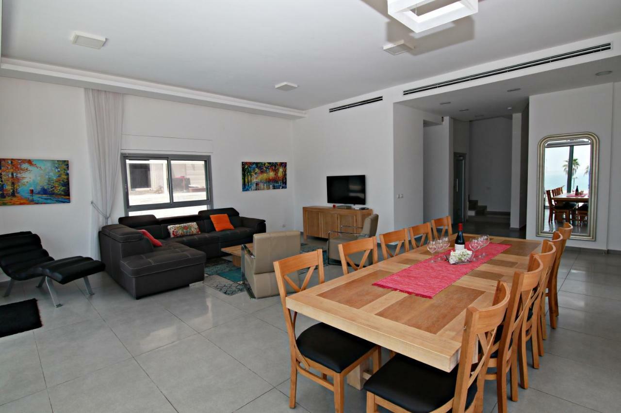 הוילה Seascape Terraces נתניה מראה חיצוני תמונה