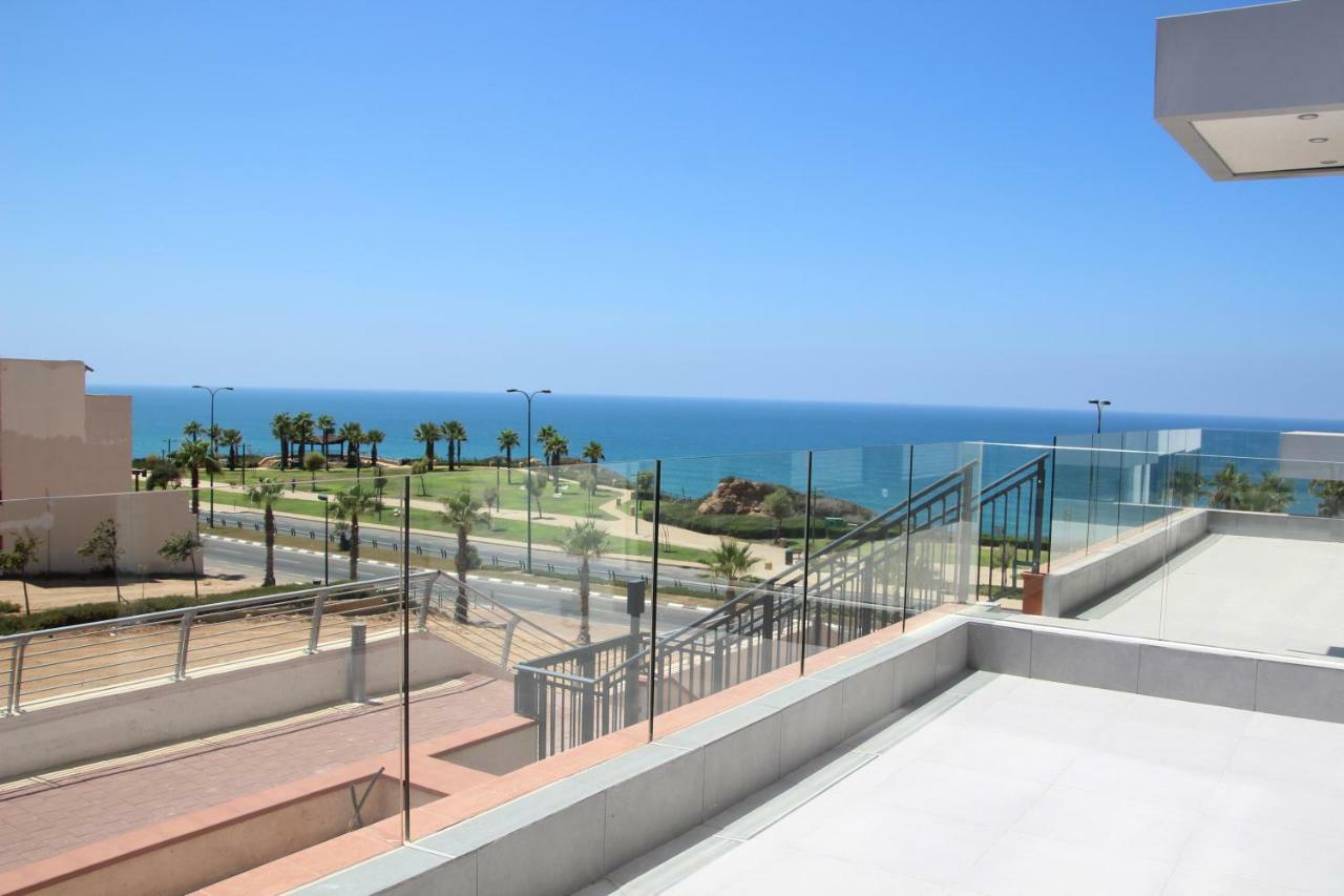 הוילה Seascape Terraces נתניה מראה חיצוני תמונה